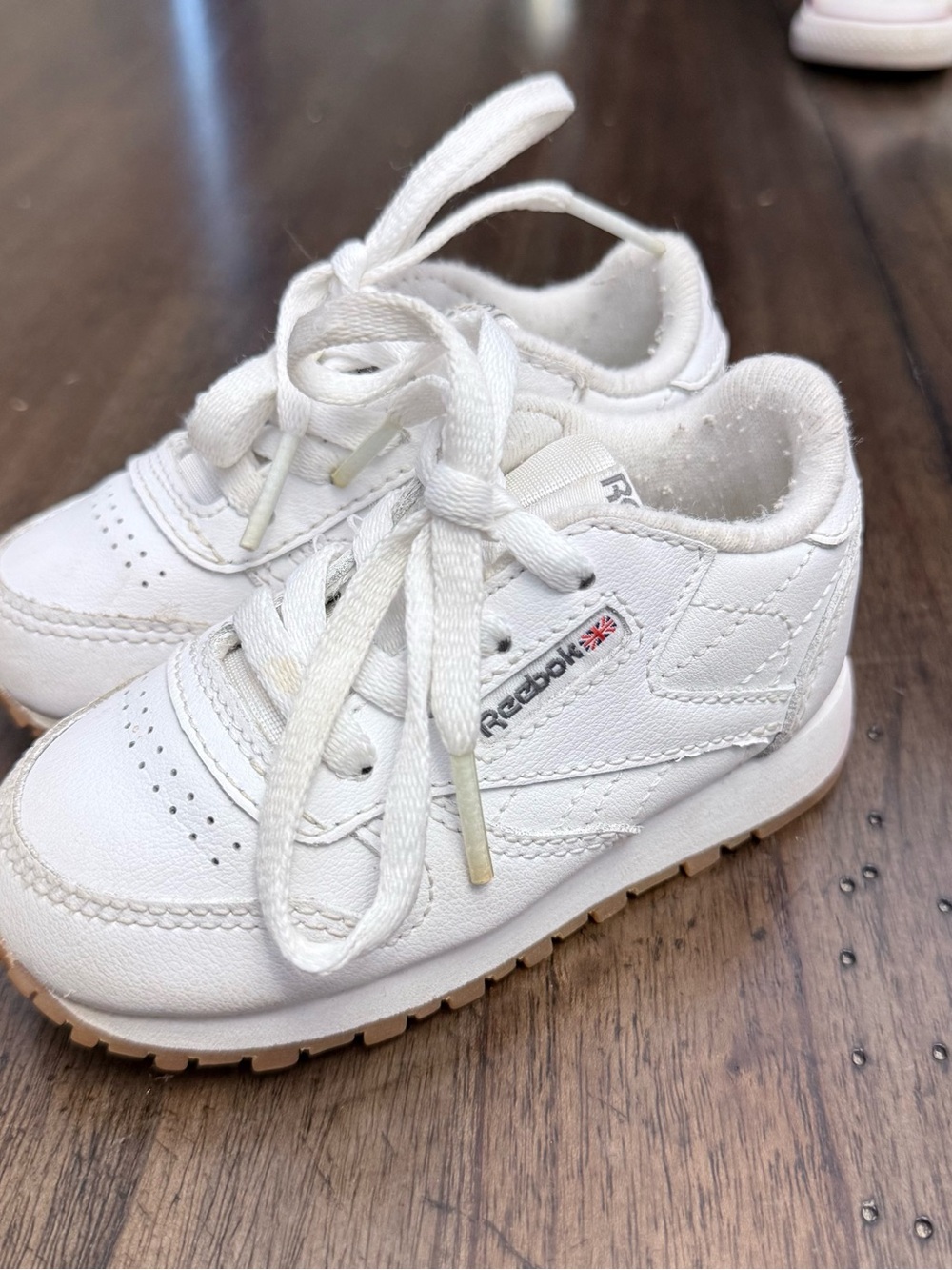 Reebok Kids White Leather Sneakers with Gum Outsole